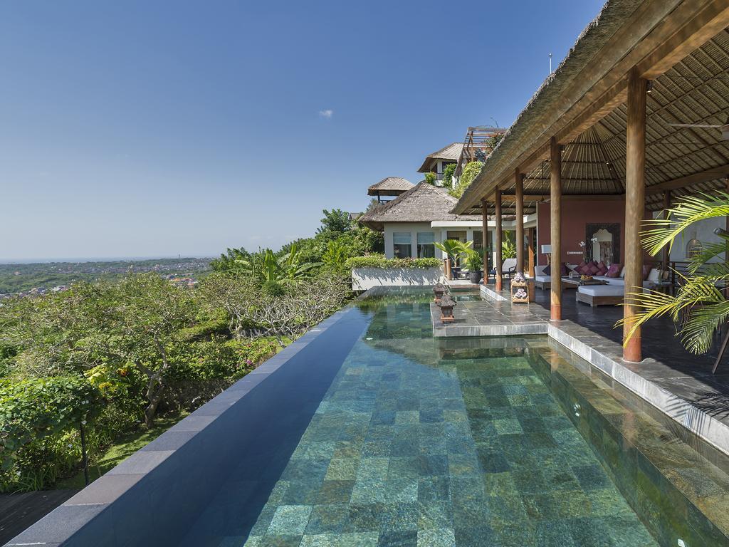 The Longhouse, Jimbaran - Bali Hotel Exterior foto
