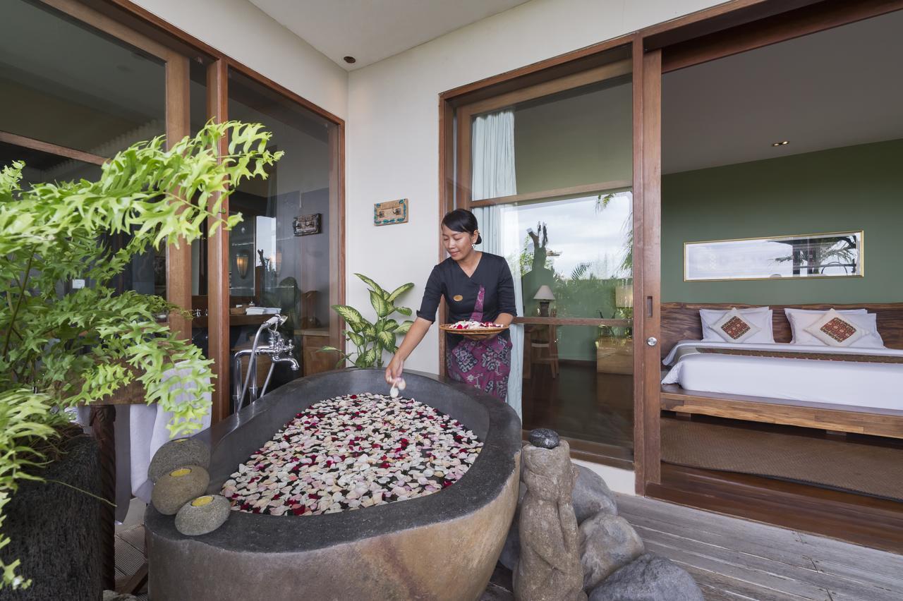 The Longhouse, Jimbaran - Bali Hotel Exterior foto