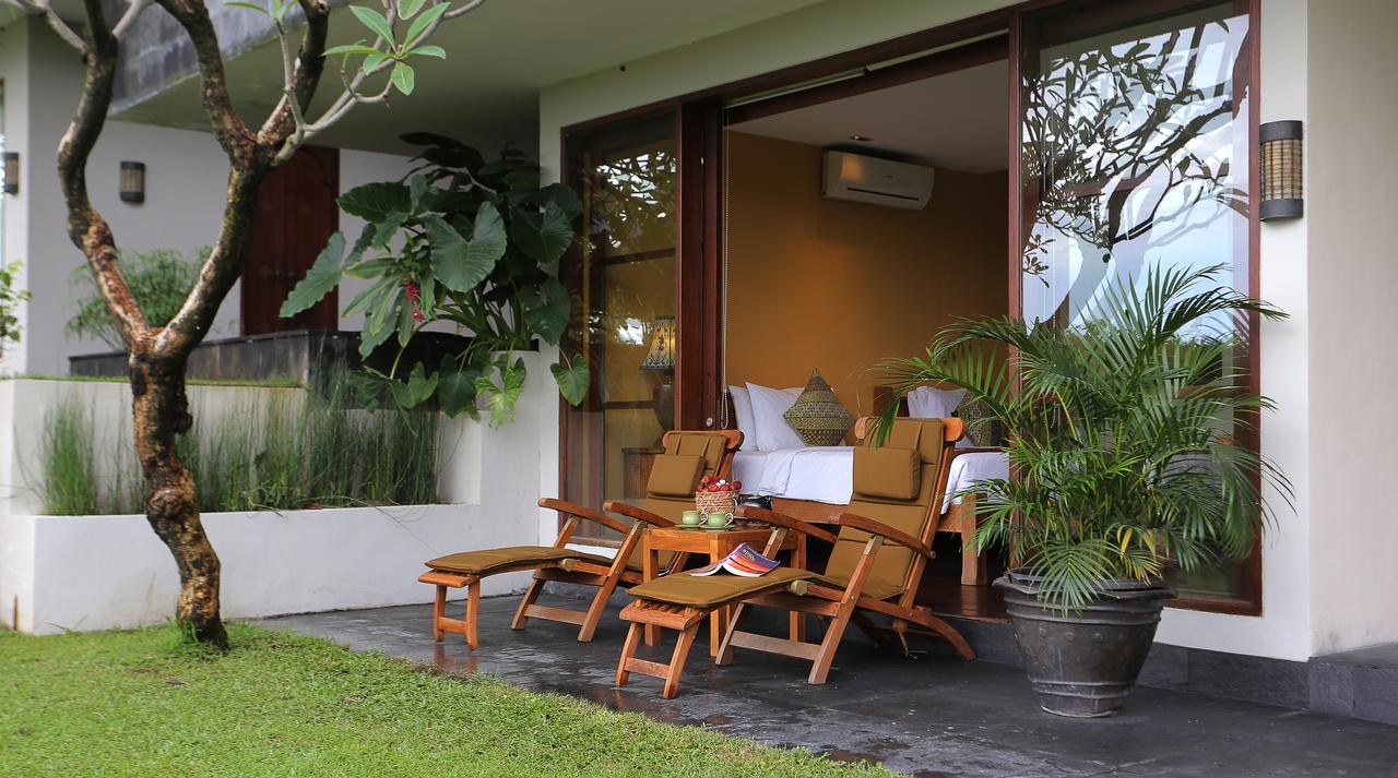 The Longhouse, Jimbaran - Bali Hotel Exterior foto