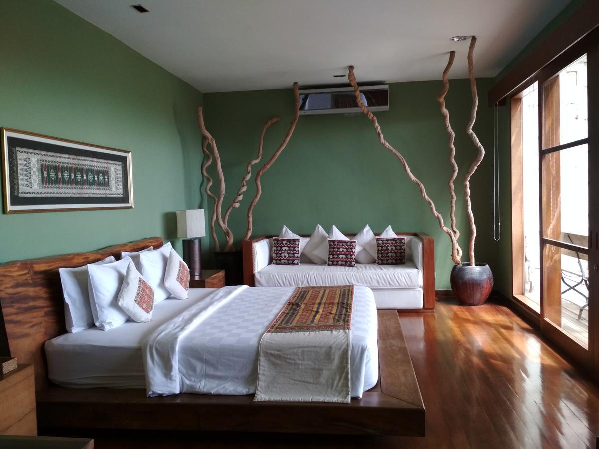 The Longhouse, Jimbaran - Bali Hotel Exterior foto