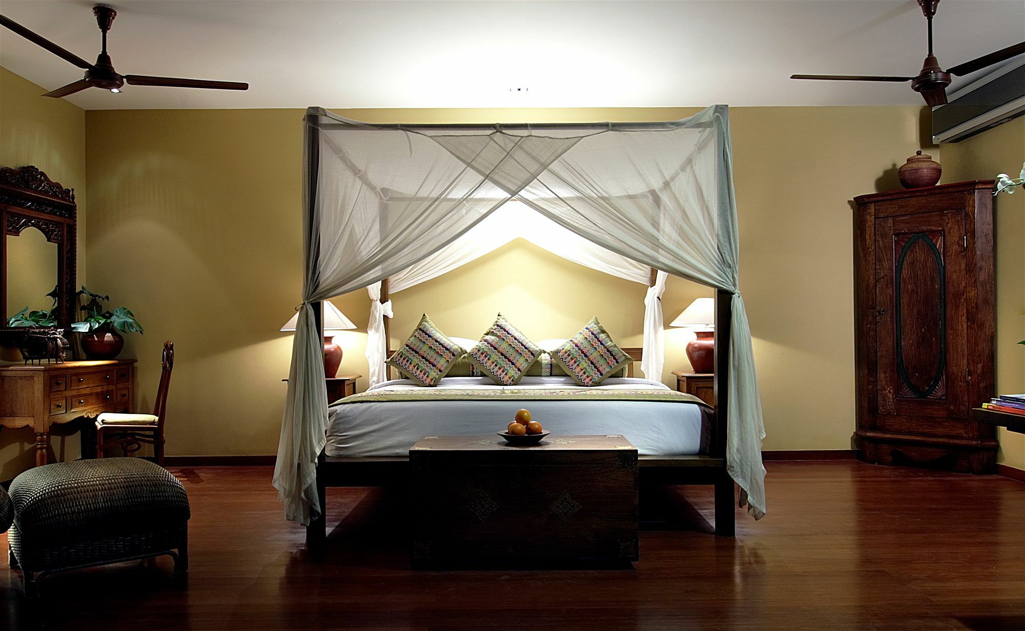 The Longhouse, Jimbaran - Bali Hotel Exterior foto