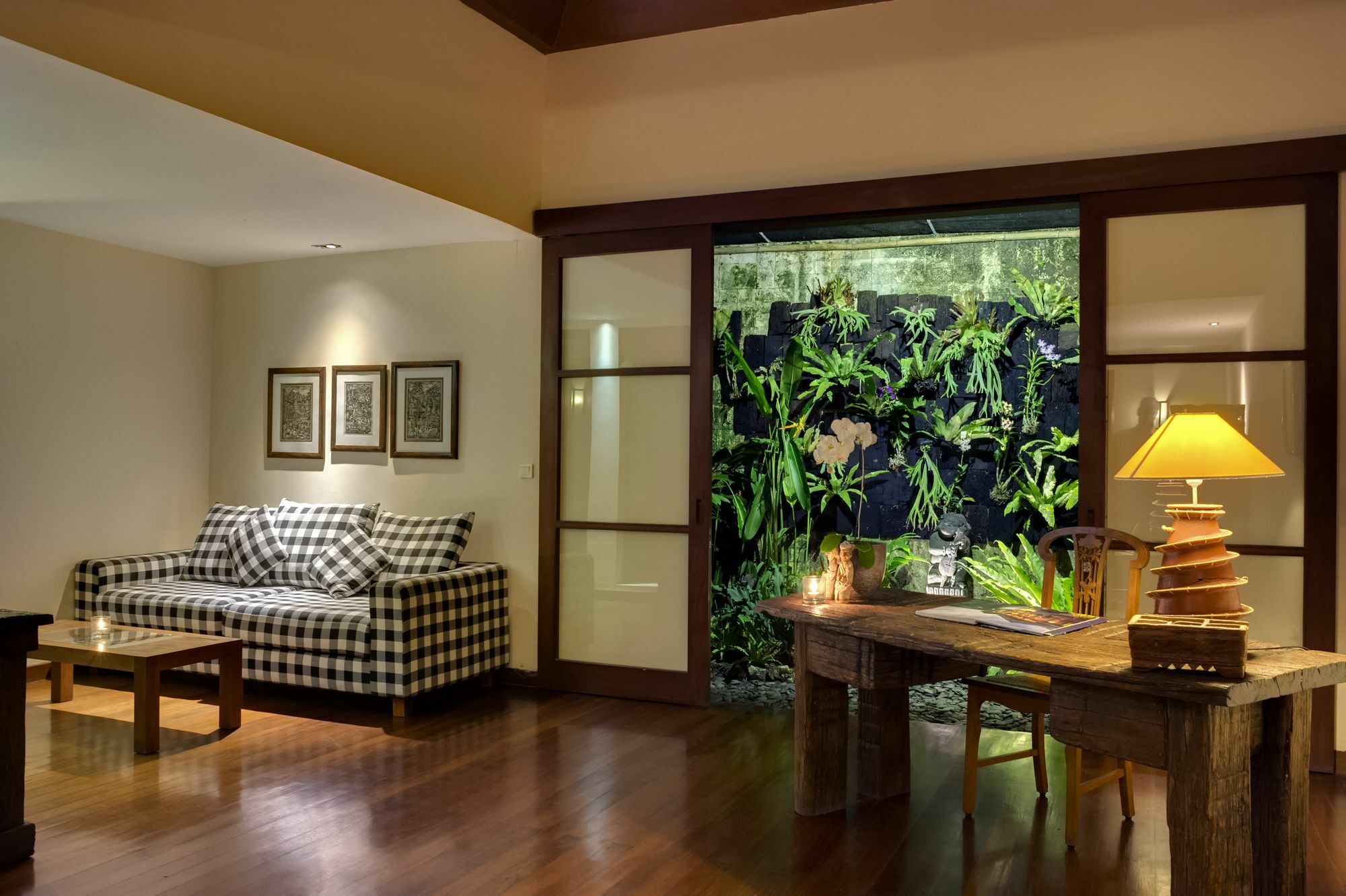 The Longhouse, Jimbaran - Bali Hotel Exterior foto